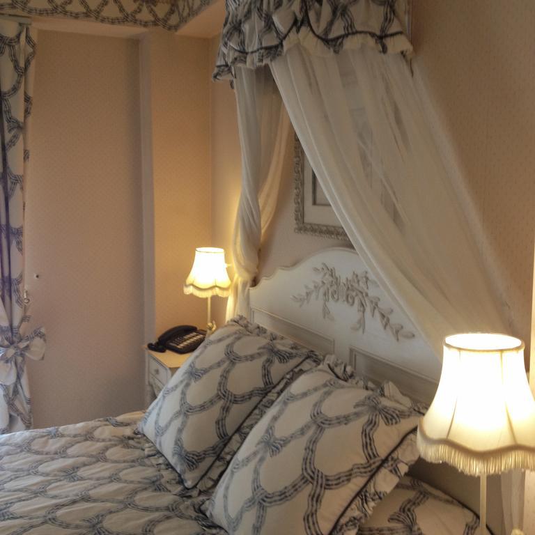 Hostellerie Du Prieure Saint-Prix  Εξωτερικό φωτογραφία