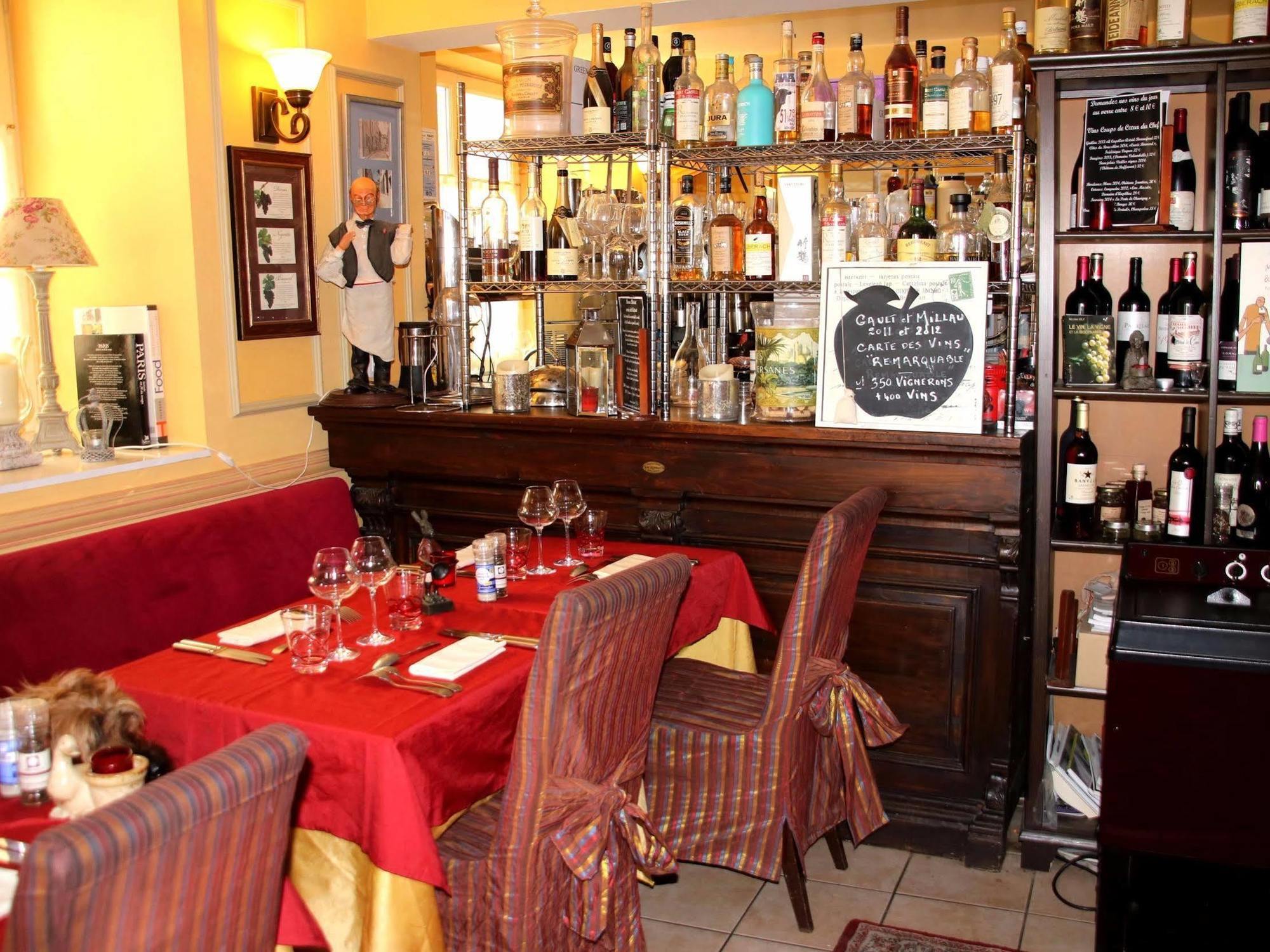 Hostellerie Du Prieure Saint-Prix  Εξωτερικό φωτογραφία